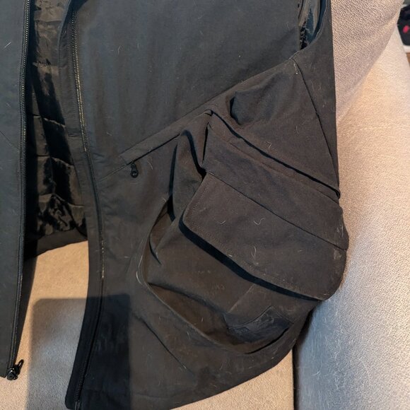 Adidas adventure premium multi-pocket vest - Picture 2 of 4